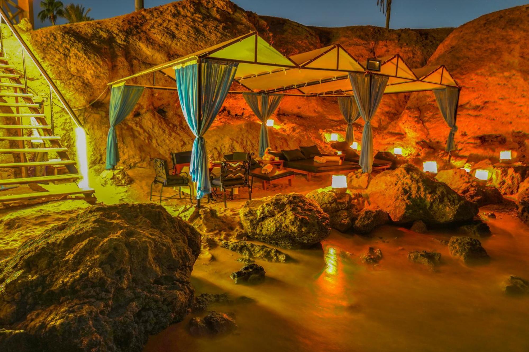 Safir Sharm Waterfalls Resort Εξωτερικό φωτογραφία The Cave Spa at the Dead Sea