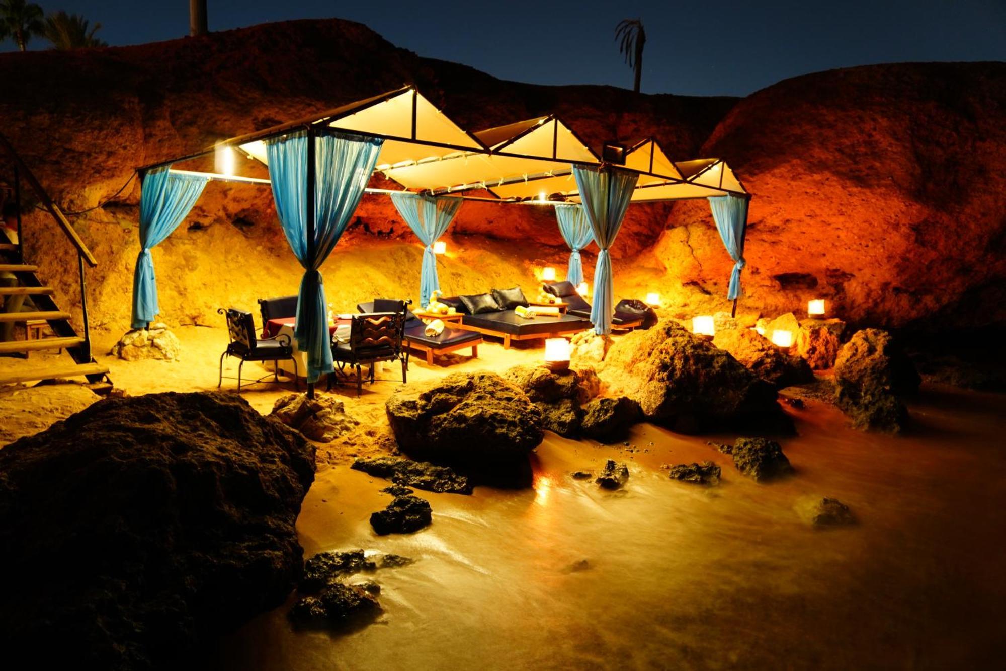 Safir Sharm Waterfalls Resort Εξωτερικό φωτογραφία The Cave Spa