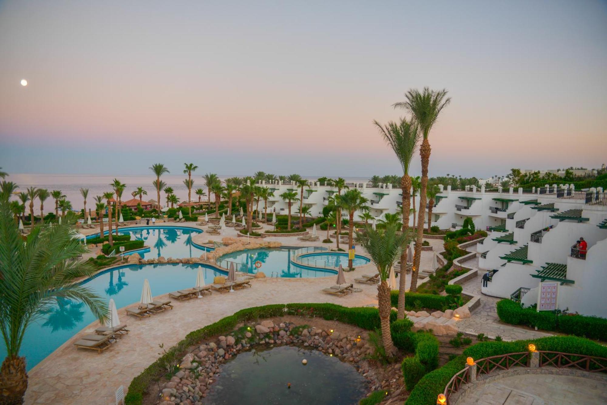 Safir Sharm Waterfalls Resort Εξωτερικό φωτογραφία Sunrise Grand Select Crystal Bay Resort