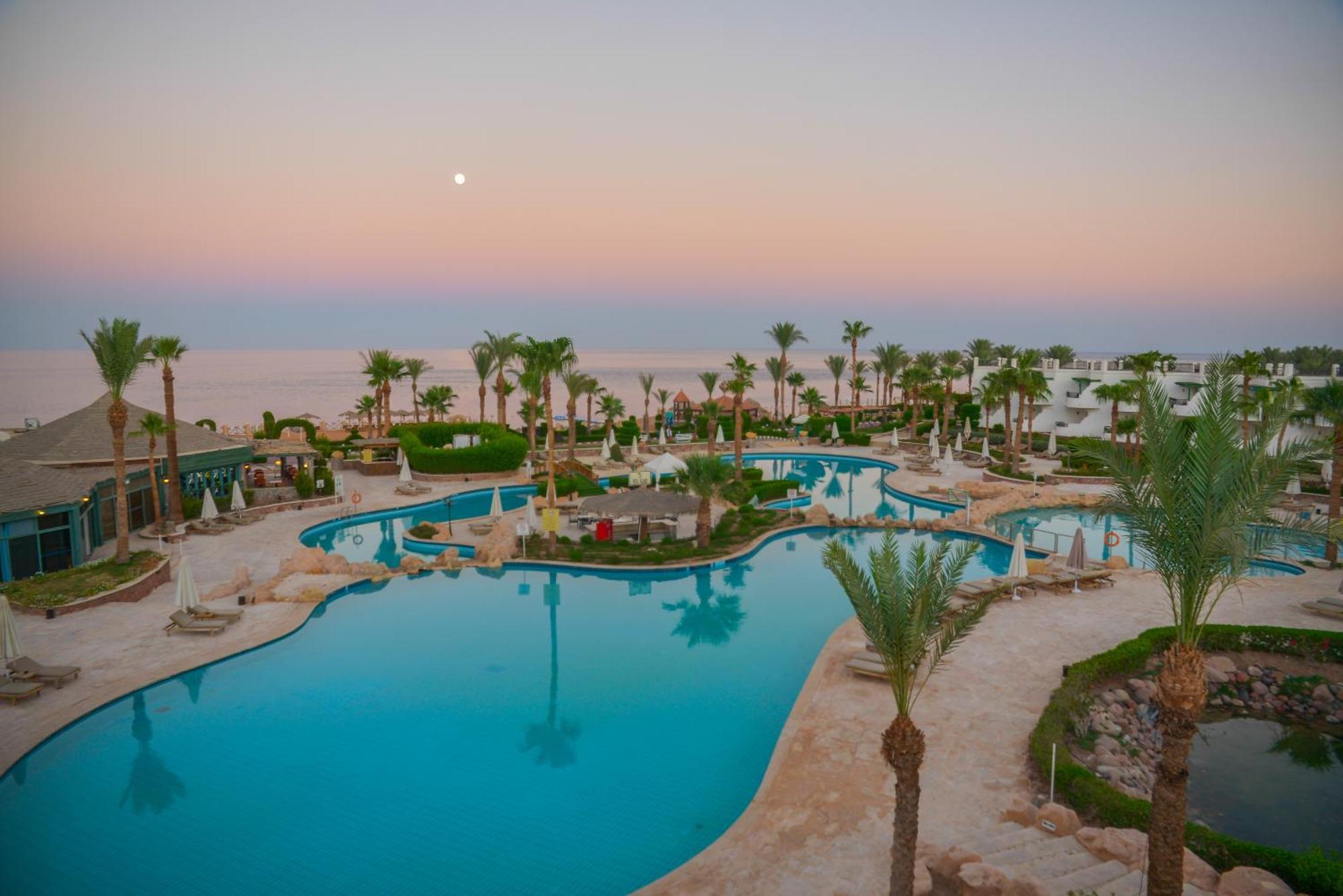 Safir Sharm Waterfalls Resort Εξωτερικό φωτογραφία Hilton Sharm El Sheikh Resort