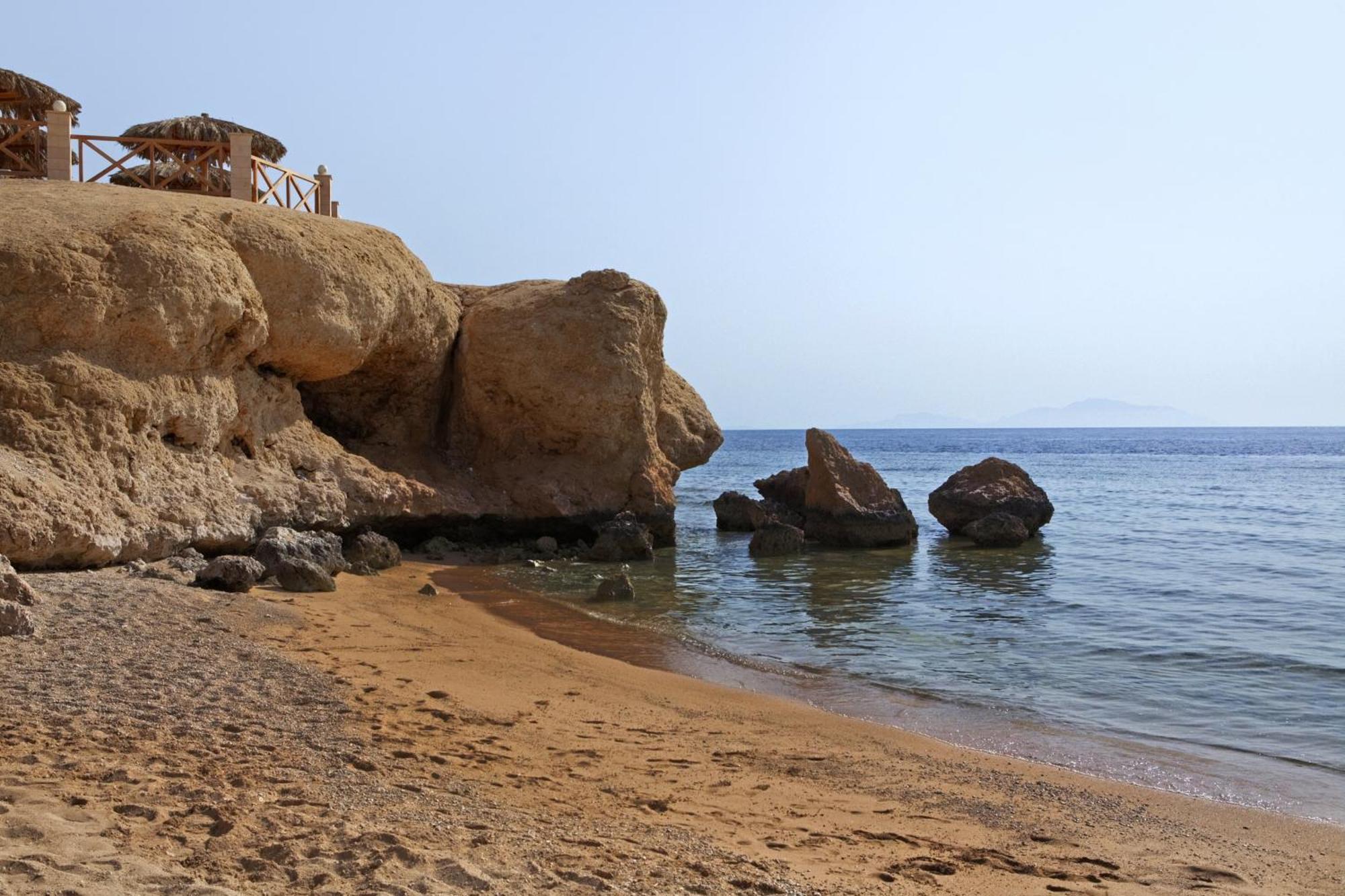 Safir Sharm Waterfalls Resort Εξωτερικό φωτογραφία The beach of Agia Marina